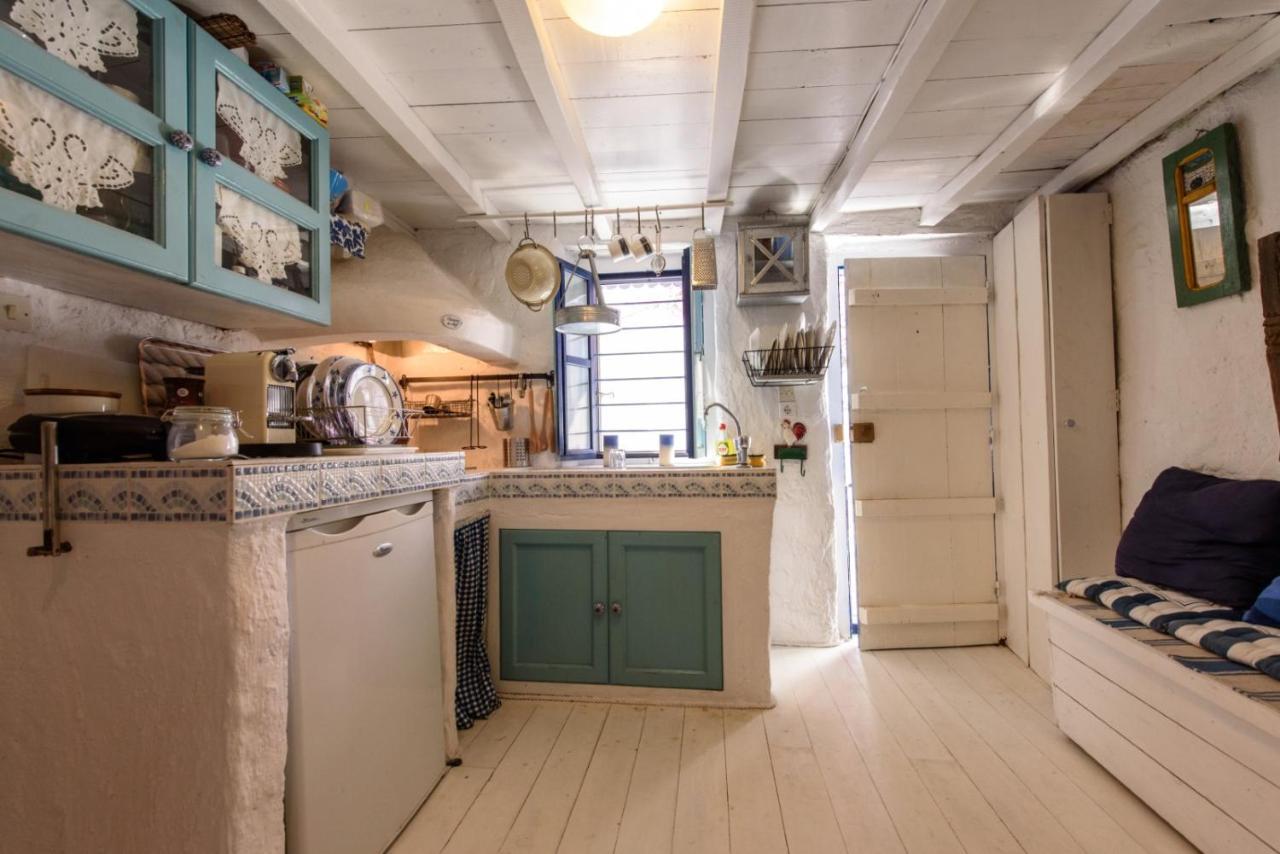Villea Seaview Apartments Скопелос Екстериор снимка