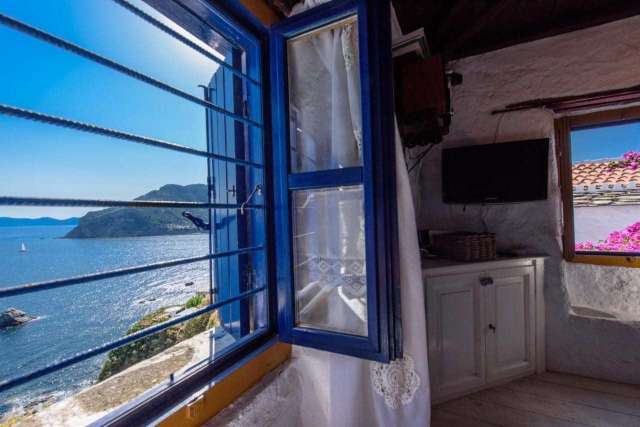 Villea Seaview Apartments Скопелос Екстериор снимка